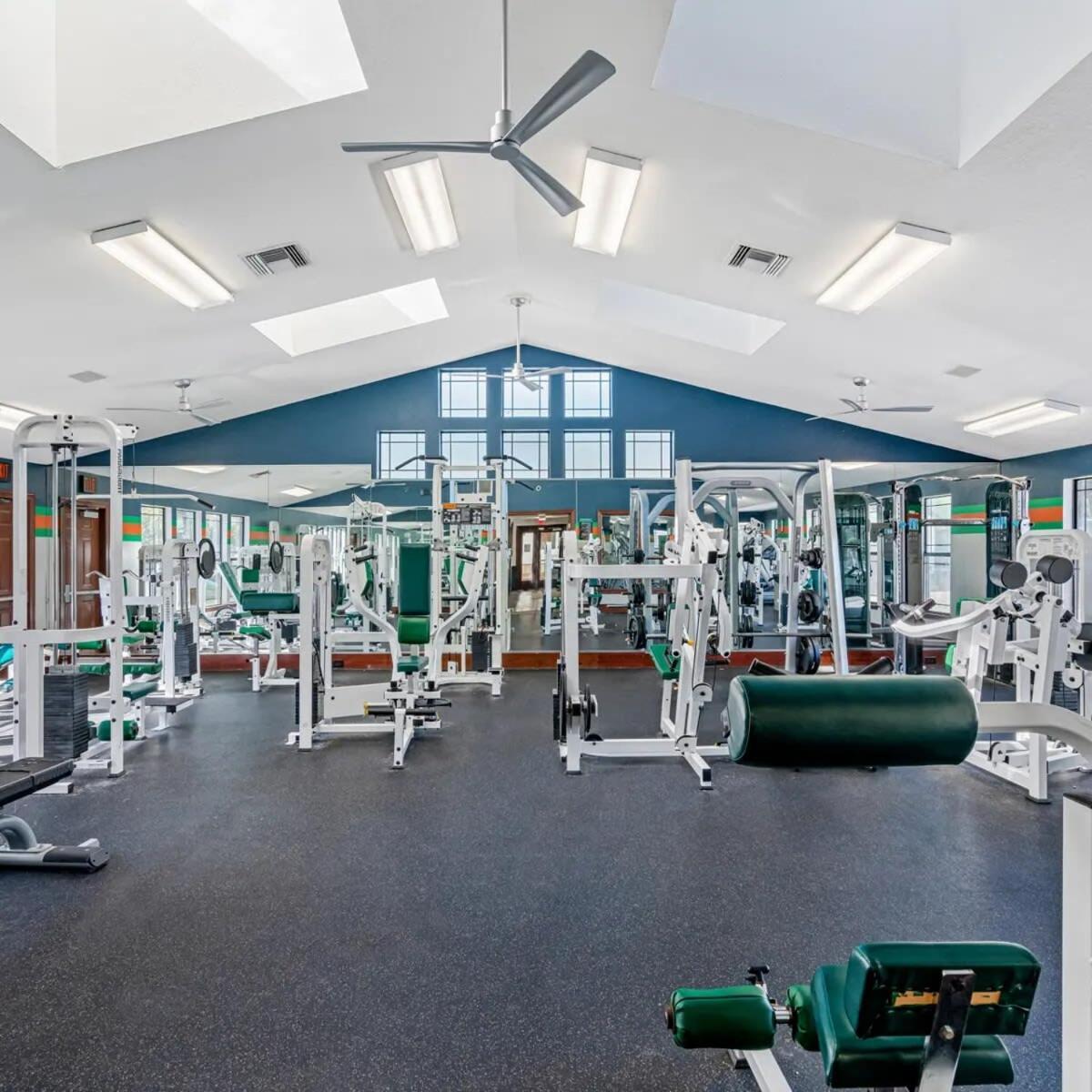 Вілла 4Bd 2 Mi To Usf Free Pool + 24 Hour Gym Тампа Екстер'єр фото